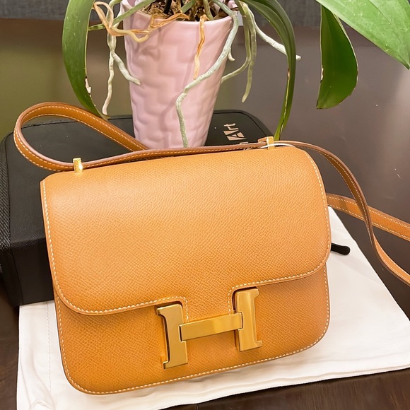 SOLD!HERMES CONSTANCE 18 Mini Bag Gold Courchevel With Gold Hardware! SOLD - Picture 16 of 16